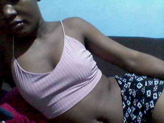 rakisha1 webcam
