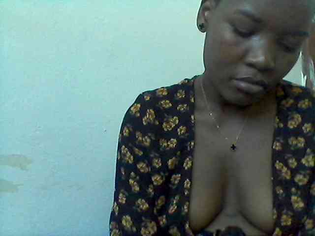 rakisha1 webcam