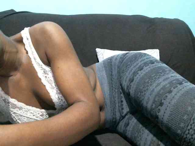 rakisha1 webcam