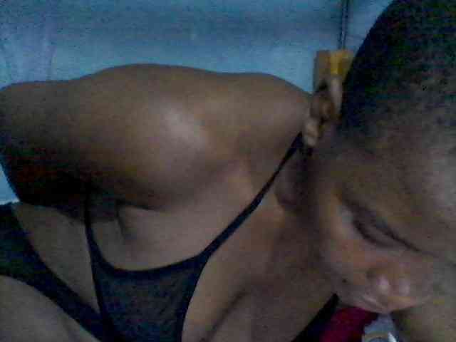rakisha1 webcam