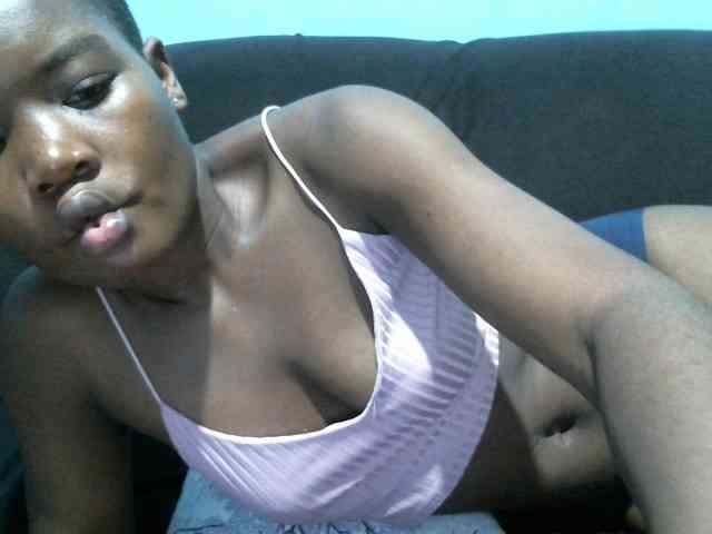 rakisha1 webcam