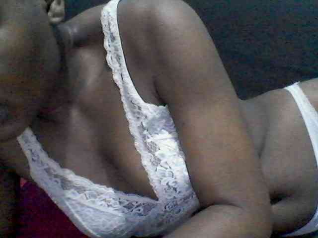 rakisha1 webcam