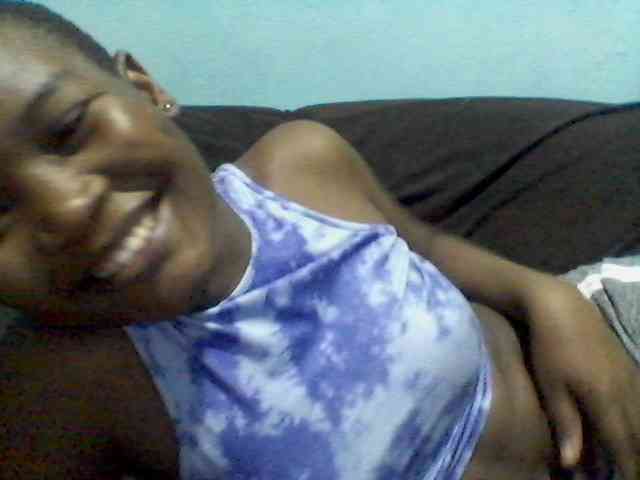 rakisha1 webcam