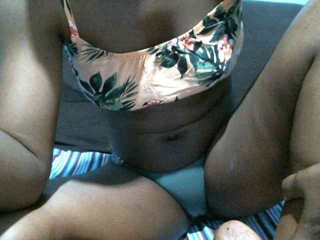 rakisha1 webcam
