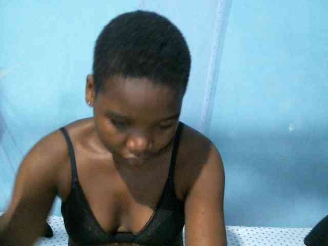 rakisha1 webcam
