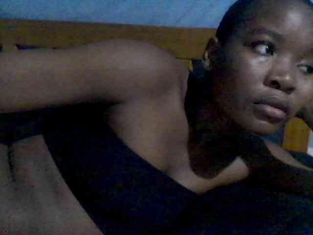 rakisha1 webcam