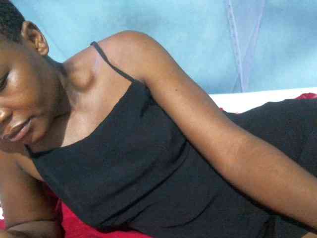 rakisha1 webcam