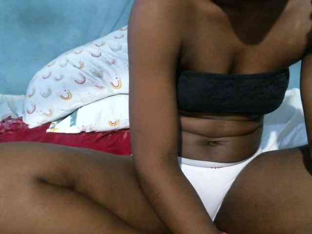 rakisha1 webcam