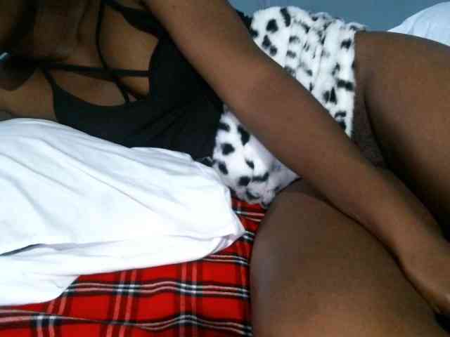 rakisha1 webcam