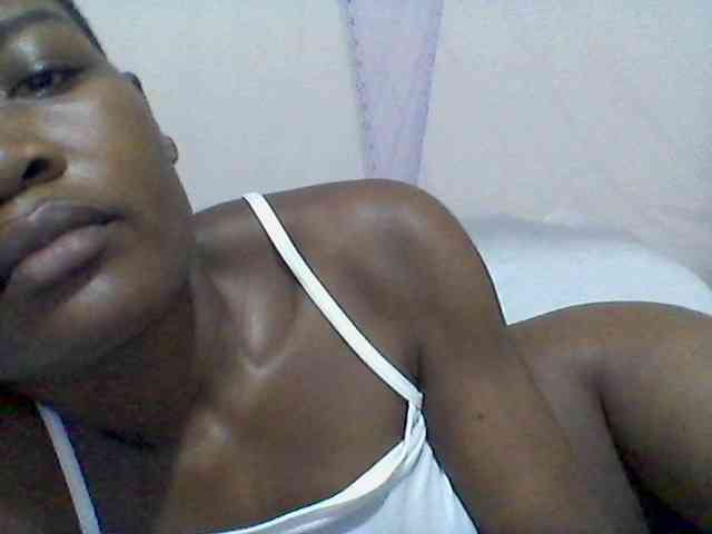 rakisha1 webcam
