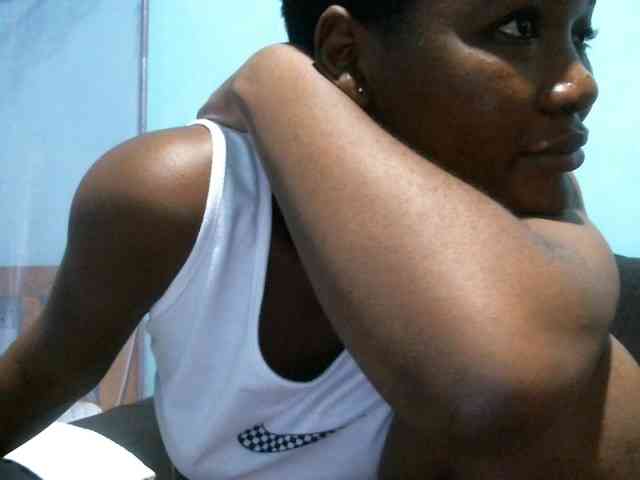 rakisha1 webcam