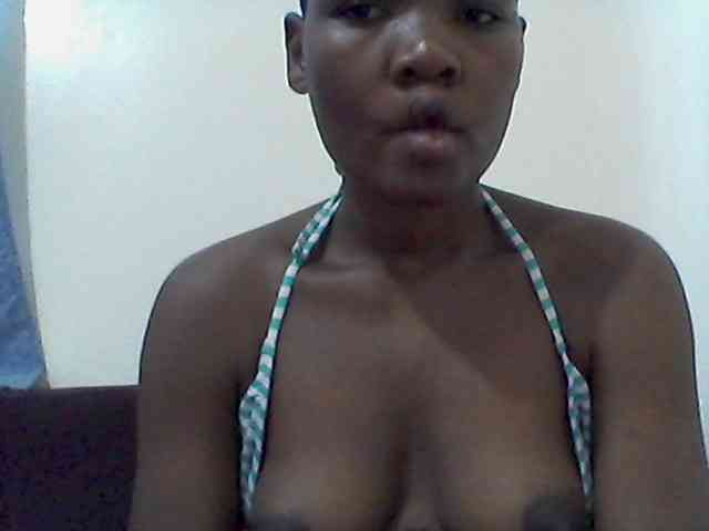 rakisha1 webcam