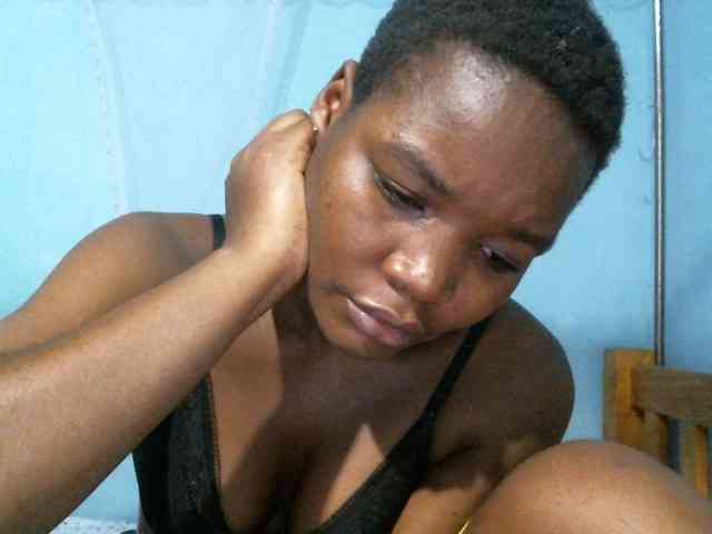 rakisha1 webcam