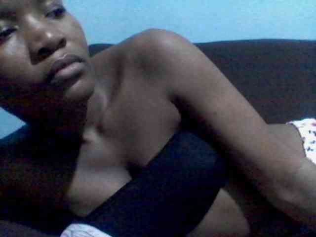 rakisha1 webcam