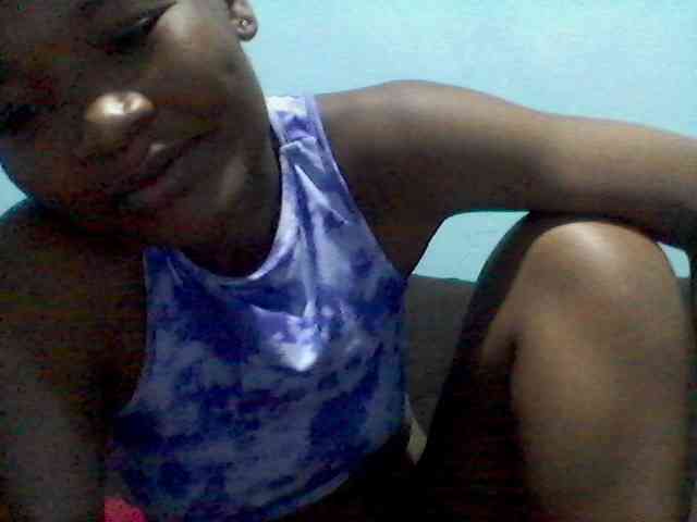 rakisha1 webcam