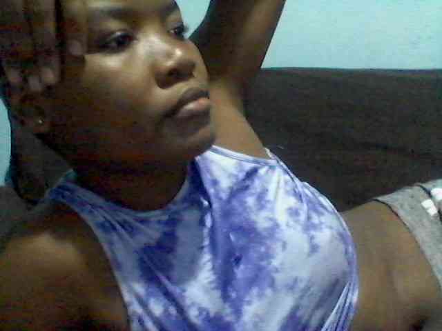 rakisha1 webcam