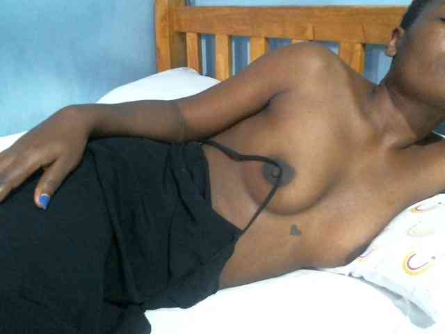 rakisha1 webcam