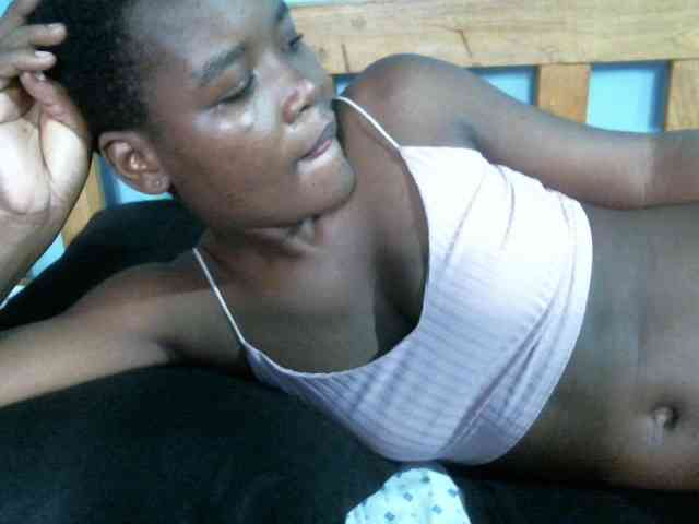 rakisha1 webcam