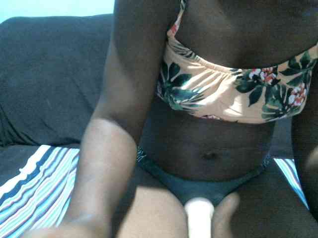 rakisha1 webcam