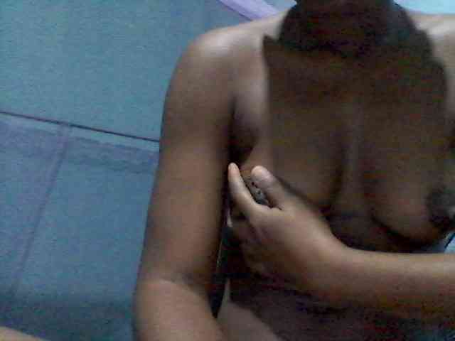 rakisha1 webcam