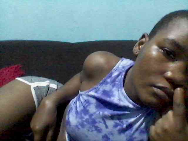 rakisha1 webcam