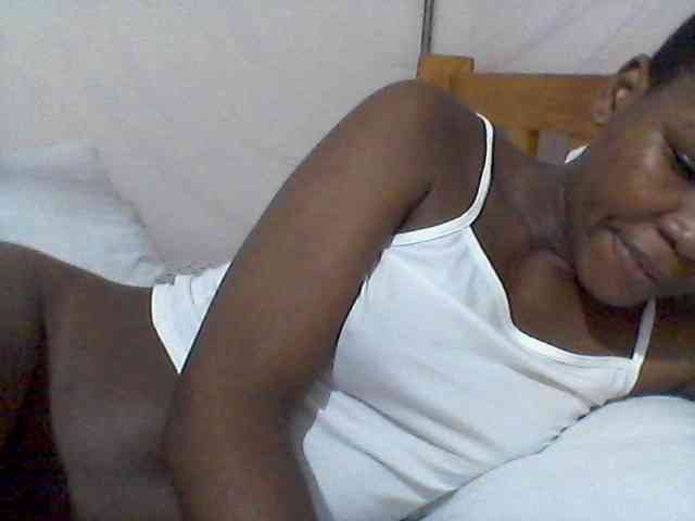 rakisha1 webcam