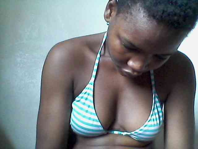 rakisha1 webcam