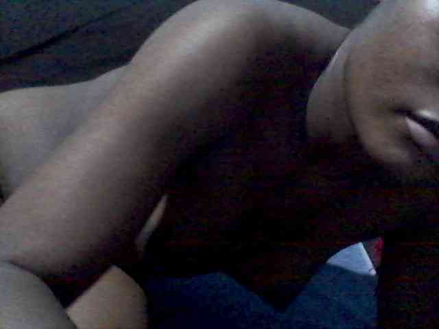 rakisha1 webcam
