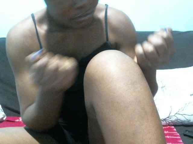 rakisha1 webcam
