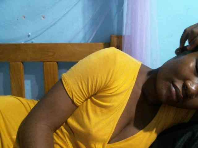 rakisha1 webcam
