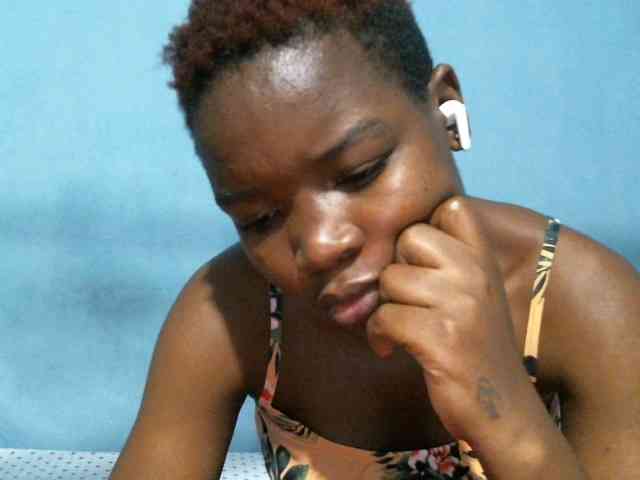 rakisha1 webcam
