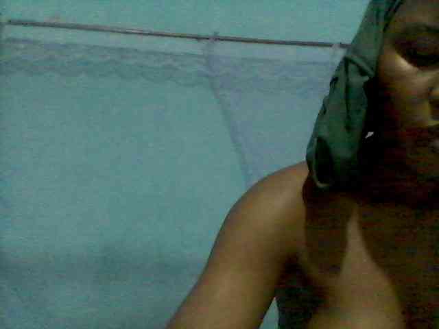 rakisha1 webcam