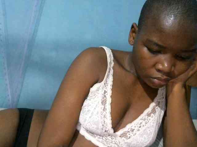 rakisha1 webcam