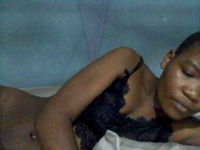 rakisha1 webcam
