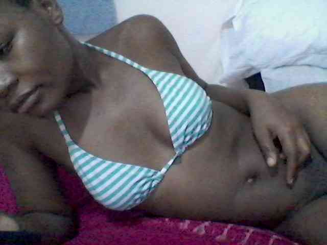 rakisha1 webcam