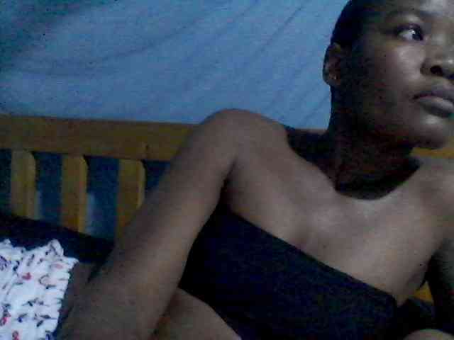 rakisha1 webcam