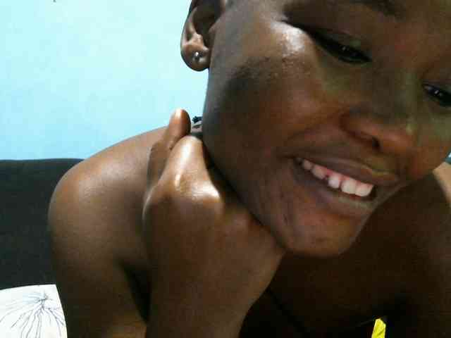 rakisha1 webcam