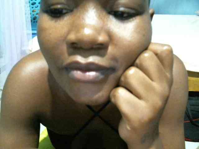 rakisha1 webcam