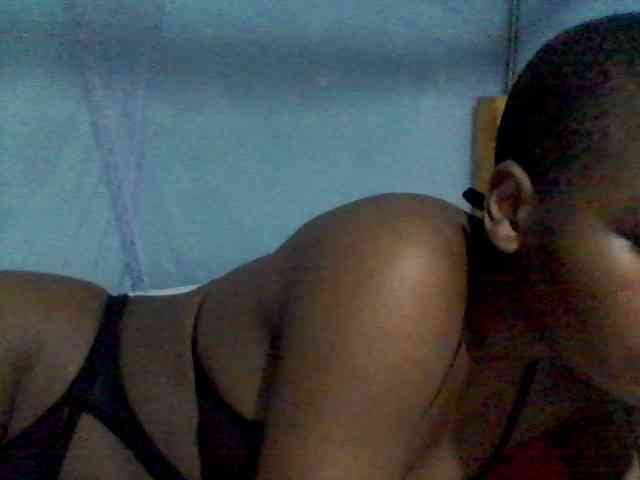 rakisha1 webcam