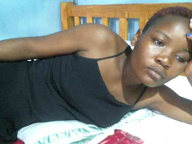 rakisha1 webcam