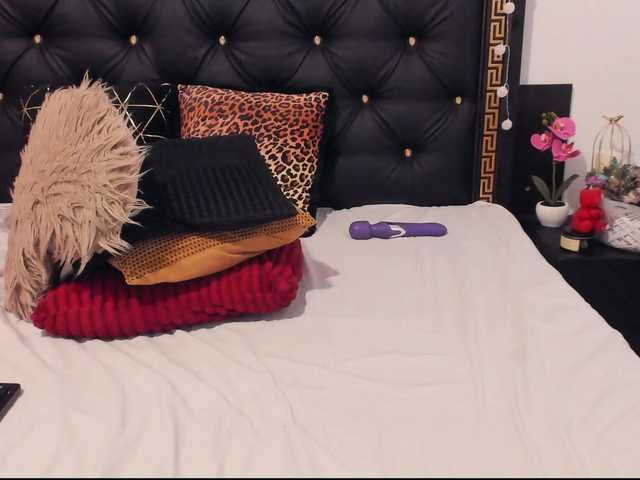 PreciousAilly's BongaCams show and profile