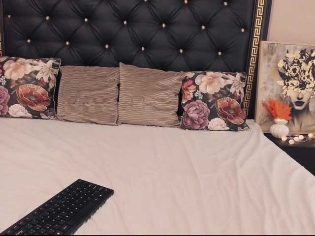 PreciousAilly live cam on BongaCams
