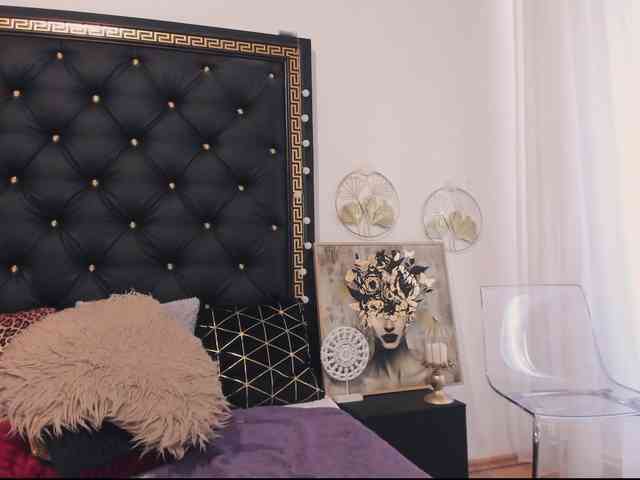 PreciousAilly webcam