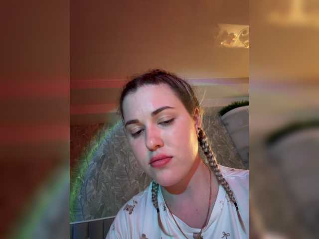 KateMid live cam on BongaCams
