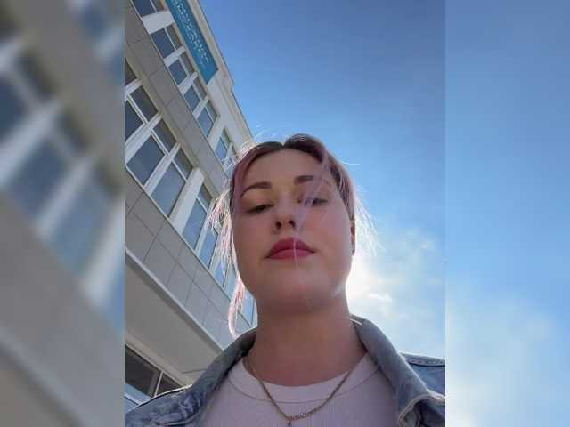 KateMid live cam on BongaCams