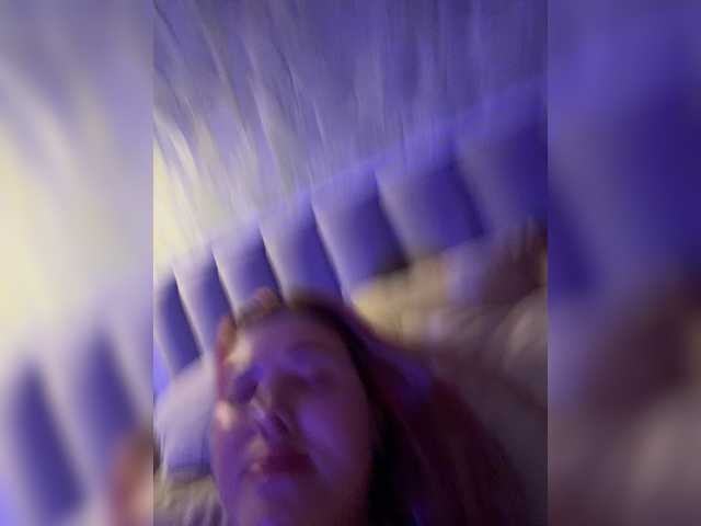 KateMid live cam on BongaCams
