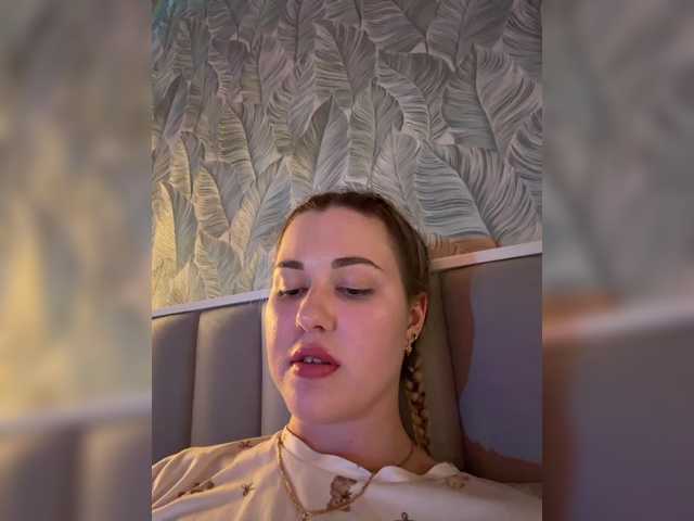 KateMid live cam on BongaCams