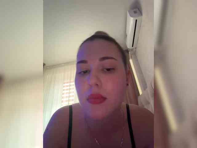 KateMid webcam