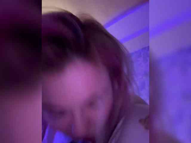 KateMid webcam