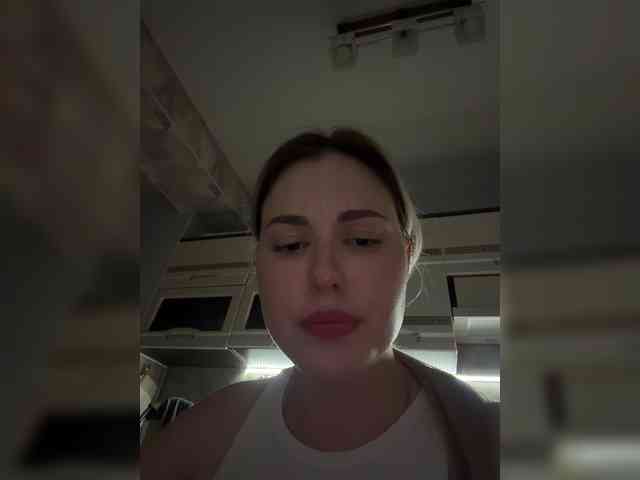 KateMid webcam